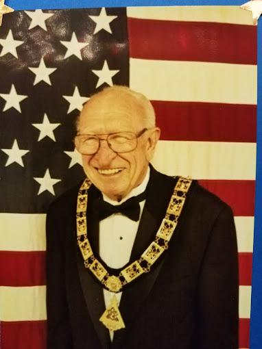 Historic lodge group photo