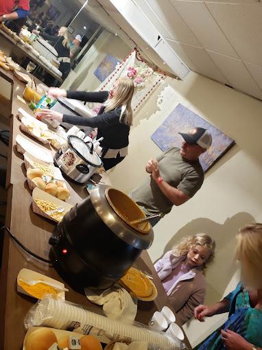 Community meal service